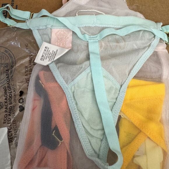 Free People HAH Zodiac Pre Pack Thongs Pisces - Picture 5 of 7